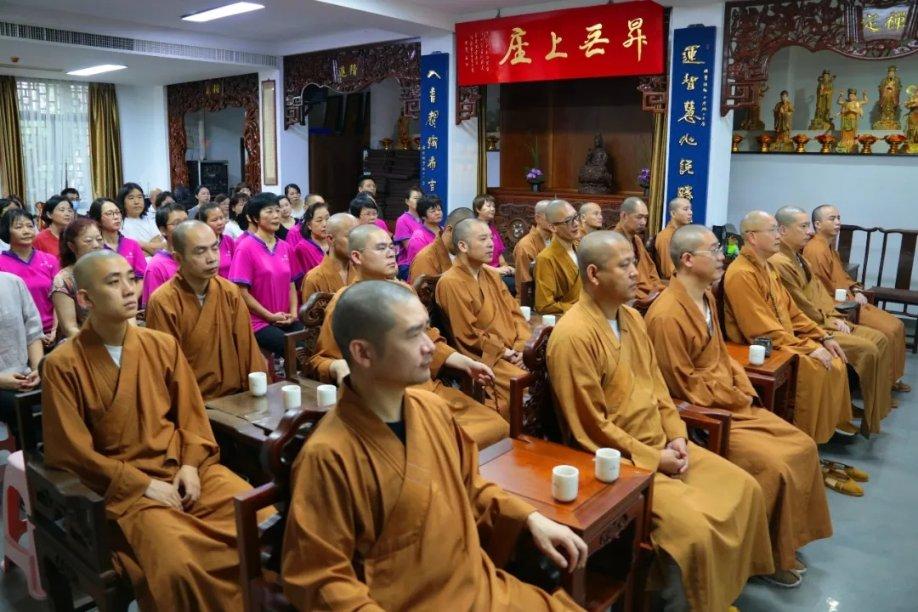 迷宫塔